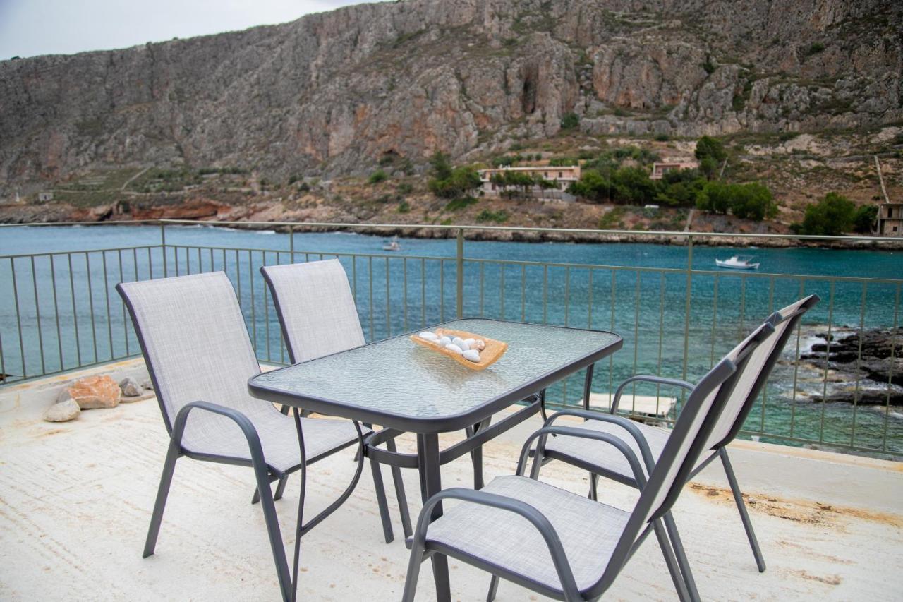Gerolimin Blue Appartement Yerolimin Buitenkant foto